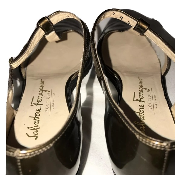 ferragamo mary jane shoes